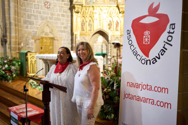 Salida de la comparsa y actuación de La Pamplonesa en San Fermín Txikito 2026, actos del sábado 26 de septiembre