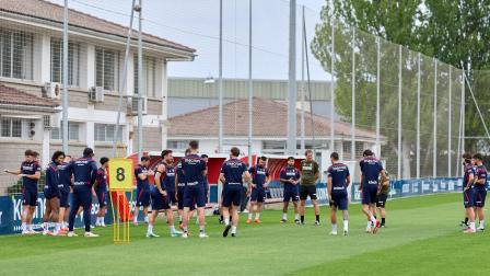 Los jugadores de Osasuna regresan a los entrenamientos en el parón de selecciones tras la semana de descanso