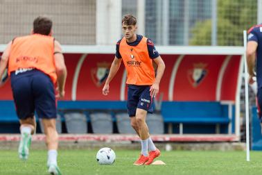 Los jugadores de Osasuna regresan a los entrenamientos en el parón de selecciones tras la semana de descanso