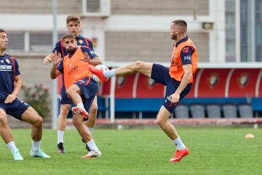 Los jugadores de Osasuna regresan a los entrenamientos en el parón de selecciones tras la semana de descanso
