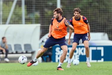 Los jugadores de Osasuna regresan a los entrenamientos en el parón de selecciones tras la semana de descanso