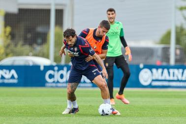 Los jugadores de Osasuna regresan a los entrenamientos en el parón de selecciones tras la semana de descanso
