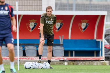 Los jugadores de Osasuna regresan a los entrenamientos en el parón de selecciones tras la semana de descanso