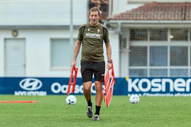 Los jugadores de Osasuna regresan a los entrenamientos en el parón de selecciones tras la semana de descanso