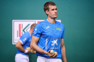 Fotos de la elección de material en el Navarra Arena para las semifinales y la final del Masters CaixaBank