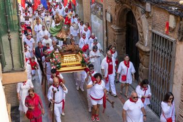 Procesión en honor al patrón San Miguel en fiestas de Corella