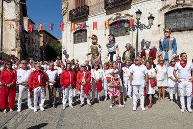 Procesión en honor al patrón San Miguel en fiestas de Corella