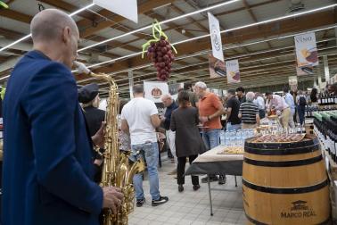 Fotos de la degustación nocturna en la Feria del Vino de E.Leclerc