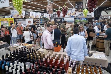 Fotos de la degustación nocturna en la Feria del Vino de E.Leclerc