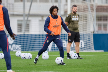 Fotos del entrenamiento de Osasuna este viernes, 2 de octubre de 2026