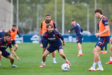 Fotos del entrenamiento de Osasuna este viernes, 2 de octubre de 2026