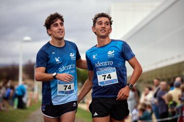 Fotos de la V Carrera por parejas 'Cada oveja con su pareja' en Zizur con la participación de 400 corredores