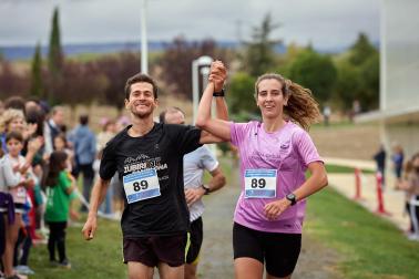 Fotos de la V Carrera por parejas 'Cada oveja con su pareja' en Zizur con la participación de 400 corredores