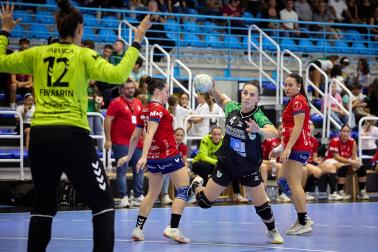 Fotos del partido Replasa Beti Onak frente al Porriño