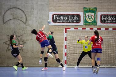 Fotos del partido Replasa Beti Onak frente al Porriño