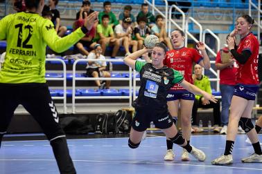 Fotos del partido Replasa Beti Onak frente al Porriño