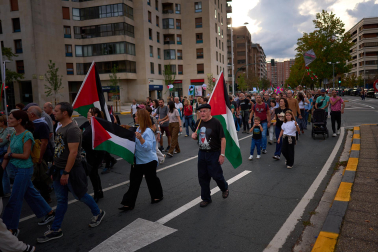 Manifestación a favor de Palestina por las calles de Pamplona
