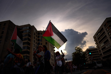 Manifestación a favor de Palestina por las calles de Pamplona
