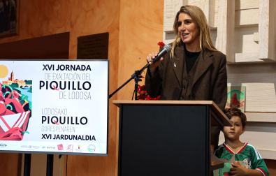 Entrega del Piquillo de Plata a Nagore Irazuegi en la Exaltación del Piquillo