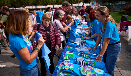 Acto por el Día Europeo del Autismo en la Plaza del Castillo de Pamplona