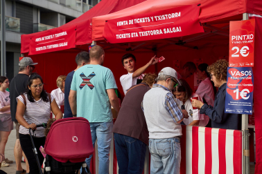 Fotos del XX Concurso Navarro de Chistorra 2026 celebrado en Pamplona