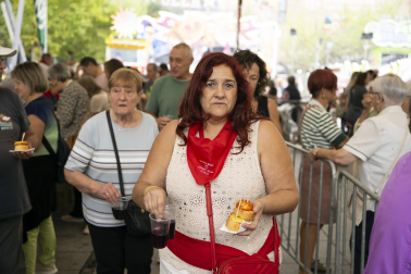 Tradición y gastronomía se citaron este lunes, 5 de octubre, en el marco de las fiestas de Villava con el concurso de relleno