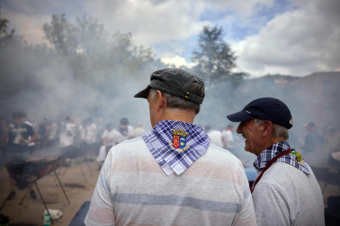 Celebración y gastronomía se citaron este martes, 6 de octubre. en las fiestas de Villava con la costillada popular