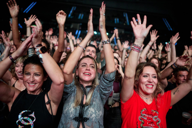 El público asistente al festival disfrutó del rock