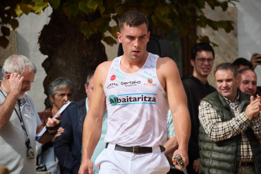 Fotos del Campeonato Navarro de Aizkora de Primera Categoría en Lekunberri.