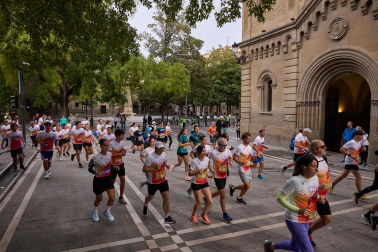 Fotos de la XIII Carrera Solidaria Navarra en Pamplona.