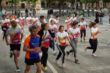 Fotos de la XIII Carrera Solidaria Navarra en Pamplona.