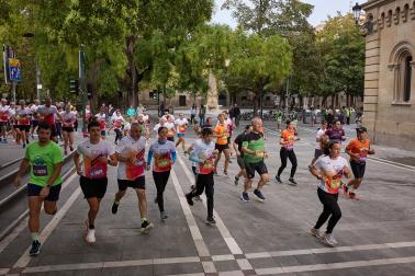 Fotos de la XIII Carrera Solidaria Navarra en Pamplona.