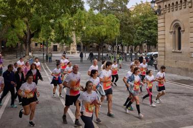 Fotos de la XIII Carrera Solidaria Navarra en Pamplona.