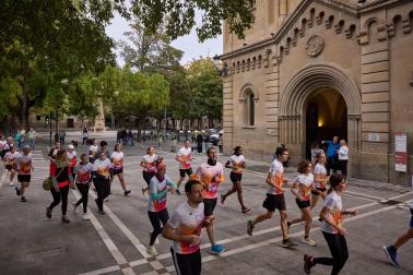 Fotos de la XIII Carrera Solidaria Navarra en Pamplona.