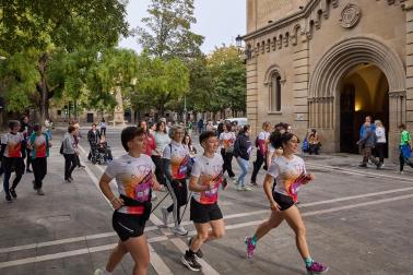 Fotos de la XIII Carrera Solidaria Navarra en Pamplona.