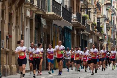 Fotos de la XIII Carrera Solidaria Navarra en Pamplona.