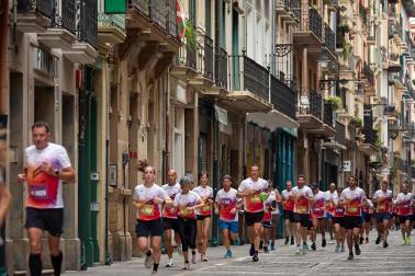 Fotos de la XIII Carrera Solidaria Navarra en Pamplona.