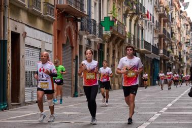 Fotos de la XIII Carrera Solidaria Navarra en Pamplona.