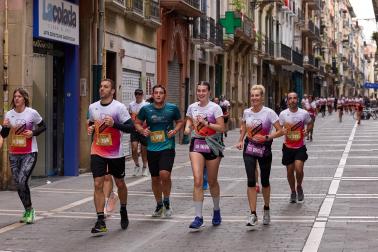 Fotos de la XIII Carrera Solidaria Navarra en Pamplona.