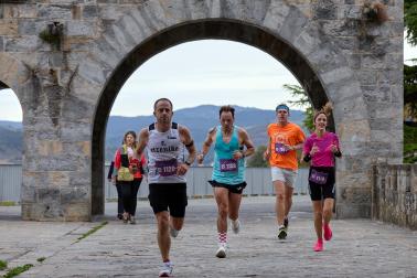 Fotos de la XIII Carrera Solidaria Navarra en Pamplona.
