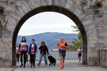 Fotos de la XIII Carrera Solidaria Navarra en Pamplona.