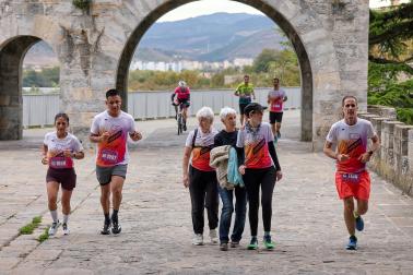 Fotos de la XIII Carrera Solidaria Navarra en Pamplona.