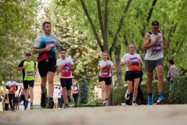 Fotos de la XIII Carrera Solidaria Navarra en Pamplona.