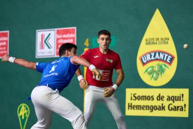 Fotos del partido Senar - Murua en la liguilla del Cuatro y Medio en Lekunberri