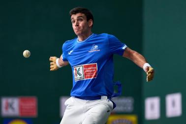 Fotos del partido Senar - Murua en la liguilla del Cuatro y Medio en Lekunberri