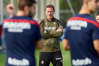 Luis Miguel Ramis dirigió este lunes, 12 de octubre, su última entrenamiento como entrenador de Osasuna antes de ser cesado