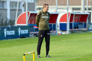 Luis Miguel Ramis dirigió este lunes, 12 de octubre, su última entrenamiento como entrenador de Osasuna antes de ser cesado