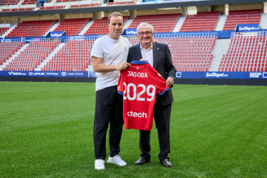 Presentación de Jagoba Arrasate como nuevo entrenador de Osasuna