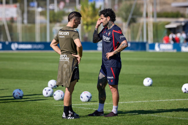 Fotos del primer entrenamiento de Jagoba Arrasate este miércoles en Tajonar