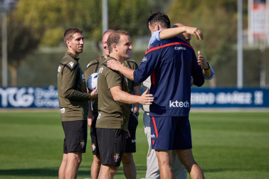 Fotos del primer entrenamiento de Jagoba Arrasate este miércoles en Tajonar